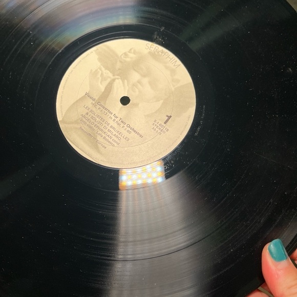 Vivaldi: Four Concertos for Two Orchestras Vinyl - Picture 9 of 9